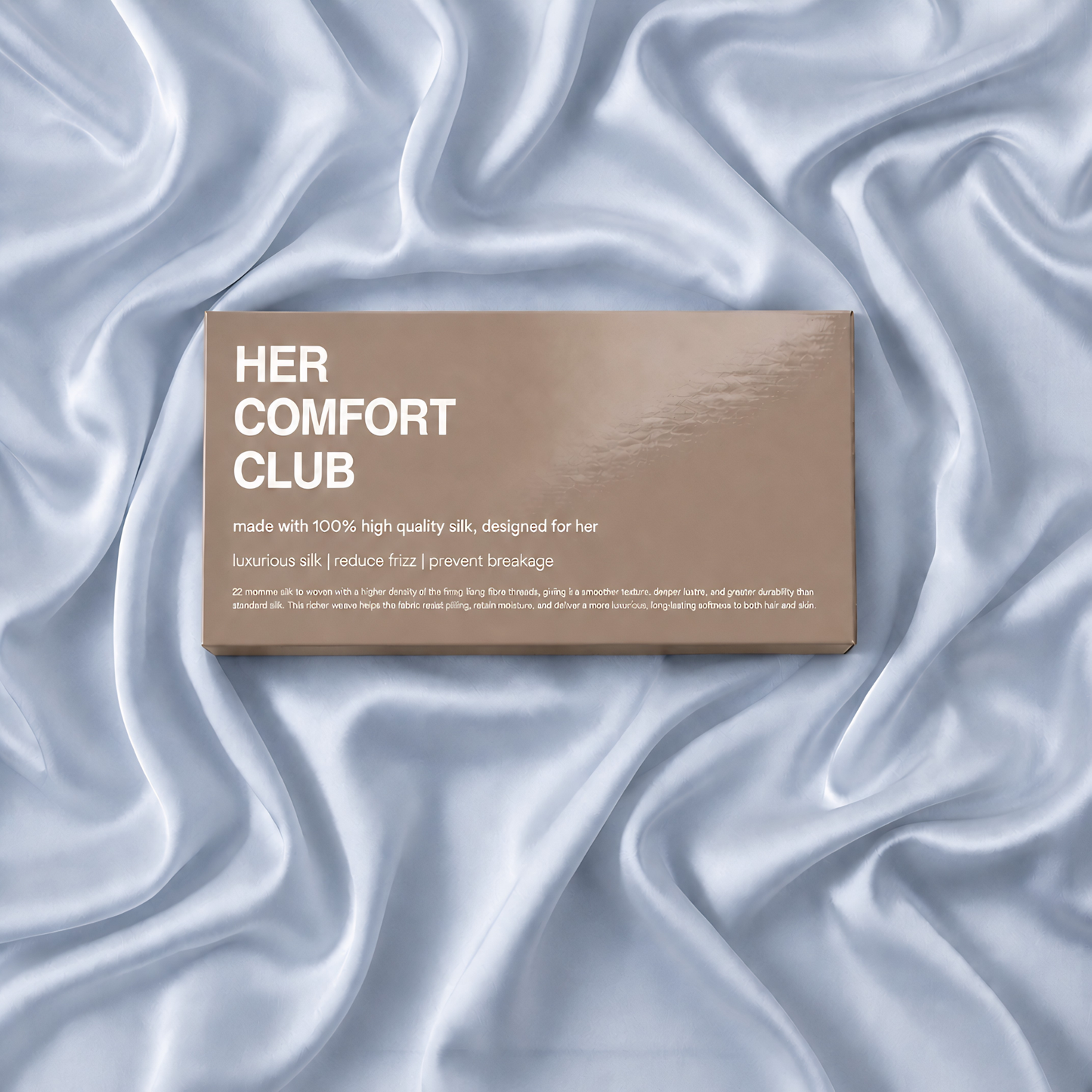Contour Silk Sleep Mask - Baby Blue